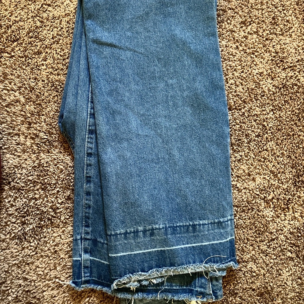 SHEIN Blue Ankle-Cropped Jeans